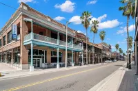 Romeo Julieta 2 Epic Studios Steps to 7th Ave