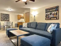 Charming 2-bedroom Home in Reedsburg Home/20min from Wisconsin Dells