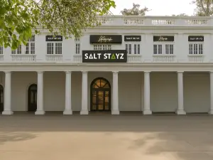 Saltstayz Autograph - Connaught Place