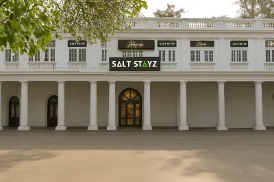 Saltstayz Autograph - Connaught Place Hotell i Kapas Hera Estate