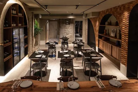 Líbere Porto Laranjais Отели рядом с достопримечательностью «Кристалл Паллада»