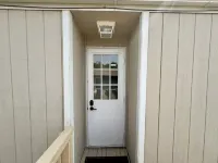 Comfy 1-bedroom mobile home in Hanford near Downtown