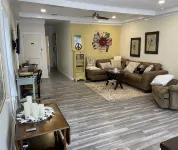 Cozy and close to downtown Port Clinton, Jet Express to Put-In-Bay and fishing!