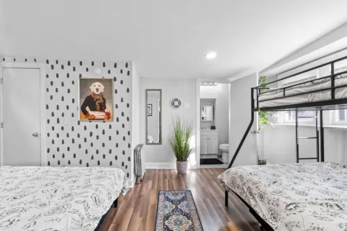 Spacious Duplex with Full Kitchens and Free Parking - Charming Whimsical Haven