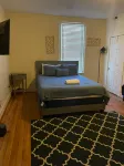 Cozy Retreat - Urban Oasis, Wifi, Private Entrance Hotels near Target