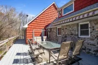 Heated Pool, Game Room, and Garden Oasis - Exquisite Rustic Retreat