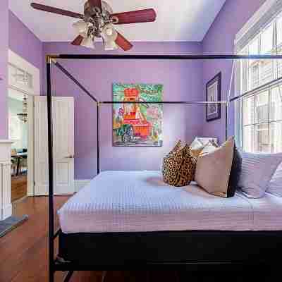 Spacious Historical Home Within Walking Distance to French Quarter Rooms