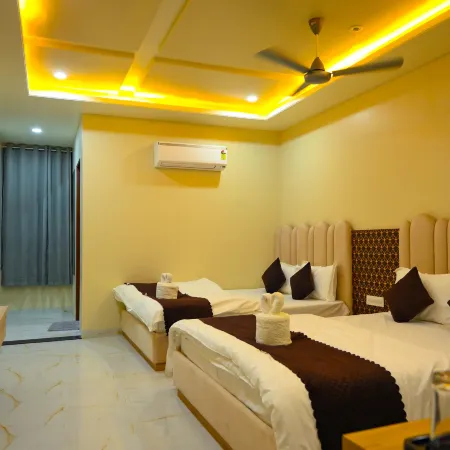 Hotel Dinanath