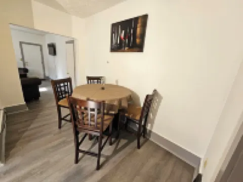 Downtown Urban Haven ランシングのホテル