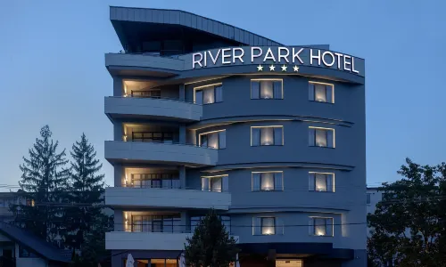 Hotel River Park