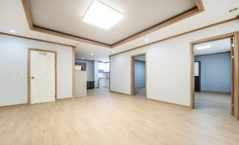 Ganghwa Nakjogaboineun Spa Pension