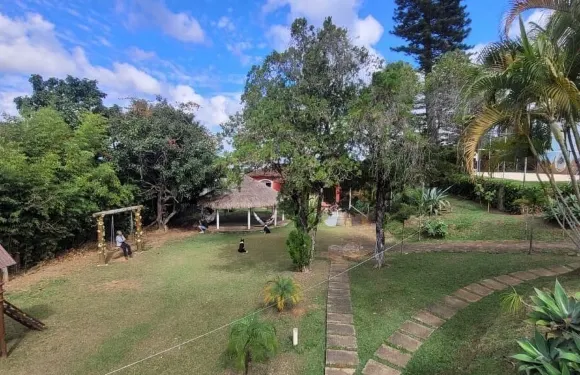 阿空奇果德米納斯酒店