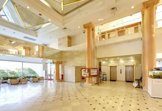 2. 리조트 호텔 벨..