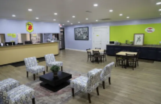 Super 8 by Wyndham Florence SC I-95 North / Hwy 76