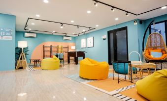 Sans Hotel Puri Indah Jakarta