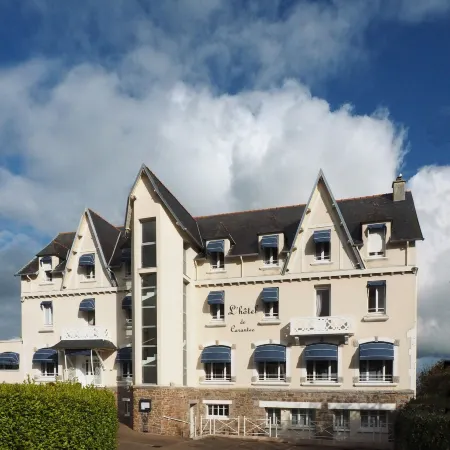 Logis Hôtel de Carantec Отели в г. Карантек
