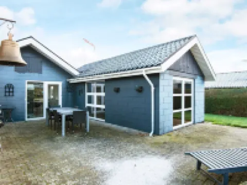 6 Person Holiday Home in Juelsminde by Traum