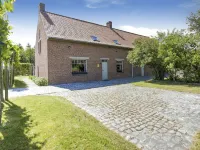 Holiday Home in Westhoek Near Zonnegloed