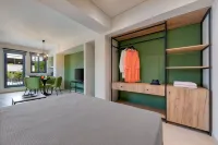 Muse Urban Suites - Condos