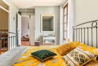 Maison DIX Hotels in Faugeres
