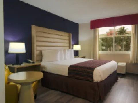 The Palms Inn & Suites Miami, Kendall, FL Hotels in Kendall