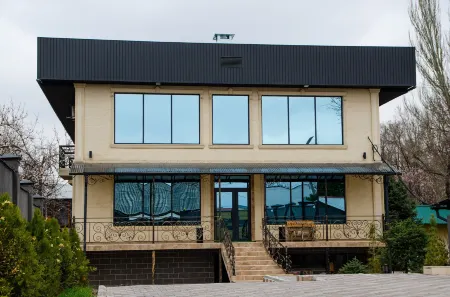 Dosman Hotel Отели рядом с достопримечательностью «Парк им. Горького М.»