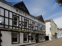 White Hart Inn Hotels in Wells