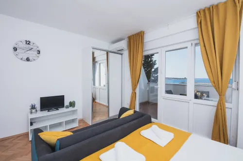 Apartments by the Sea Semy - Lemmikkieläimet sallittu