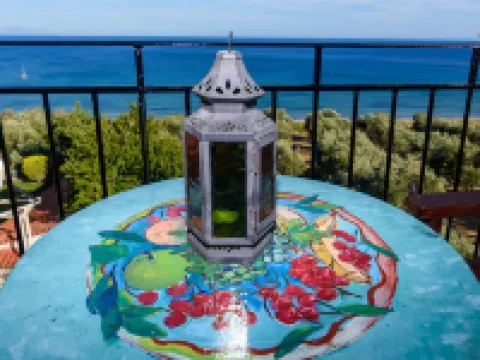 Eros Home, Perfect Location, Panoramic Sea View Hotels in Koroni