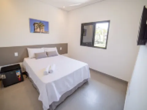 Pousada Cadiz - Piscina Climatizada โรงแรมในเบอร์ติโอก้า