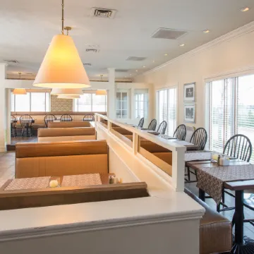 Atlantic Host Hotel, Trademark Collection by Wyndham