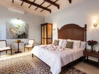 Casa Tavera- Adults Only Hotels near مونتيجو أفينيو