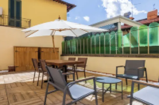 Pier Capponi 17 Rooms & Suites