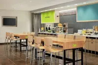 Home2 Suites by Hilton Brooklyn Park Minneapolis Hotels in Brooklyn Park