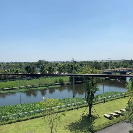 Divalux Resort and Spa Bangkok, Suvarnabhumi Airport-Free Shuttle