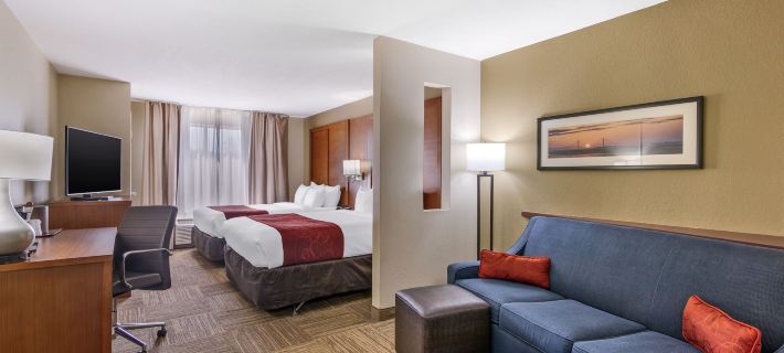 Comfort Suites Brunswick Hotels in Glynn County