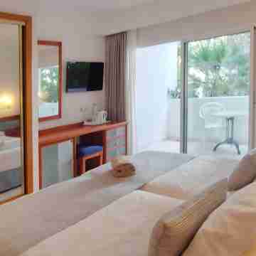 Hotel Rocamarina - Adults Only Rooms