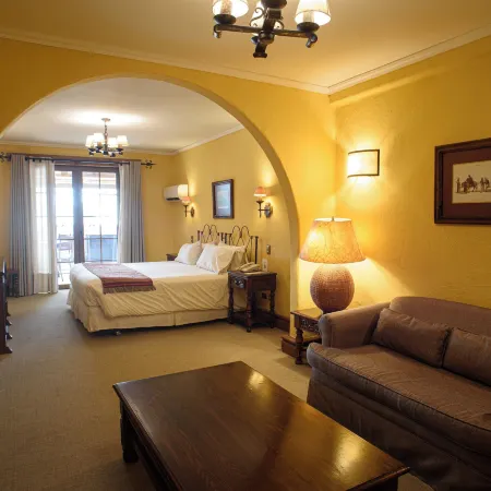 Hotel Santa Cruz Plaza