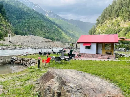 Hotel Chateau de North Отели в г. Kaghan