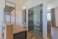 Room in B&B - Insula Felix - Deluxe Triple Room with Sea View