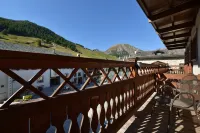 Hotel Compagnoni - con vistas a la montaña