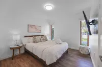 Awesome House with Pool Westchester - Homestays