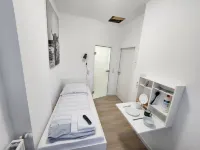 B & L Hostel Hotels in Stuhr