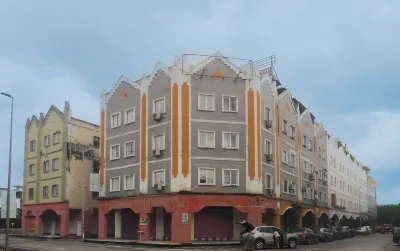 "Cloth Art Homestay" 4 Min Walk to Car Free Zone by Shine Stay