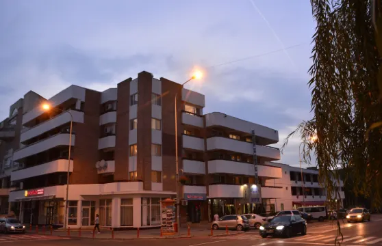 尤洛普里斯酒店