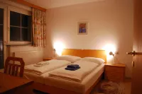 Sun Matrei Apartments Hotels near Hohe Tauern National Park
