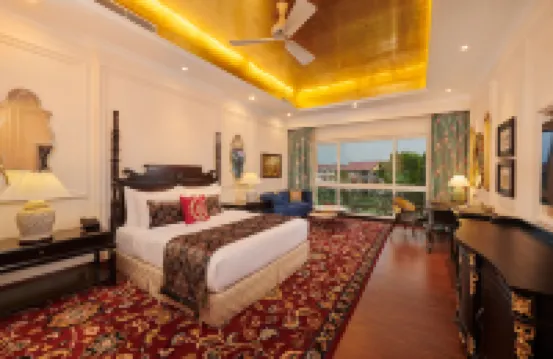 Mayfair Tea Resort