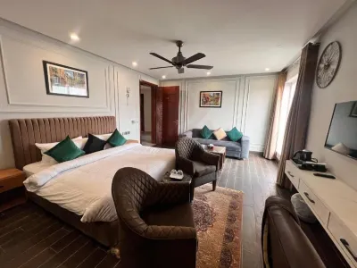 Elegant Suites Hotel Hotels near JOONI SUPER STORE WAPDA TOWN PHASE 2 MULTAN