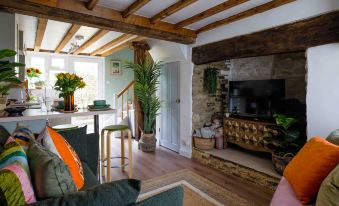 Remarkable 1-Bed Cotswolds Cottage in Finstock
