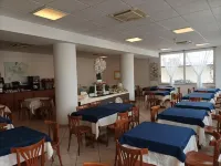 Blue Hotel - Frühstück